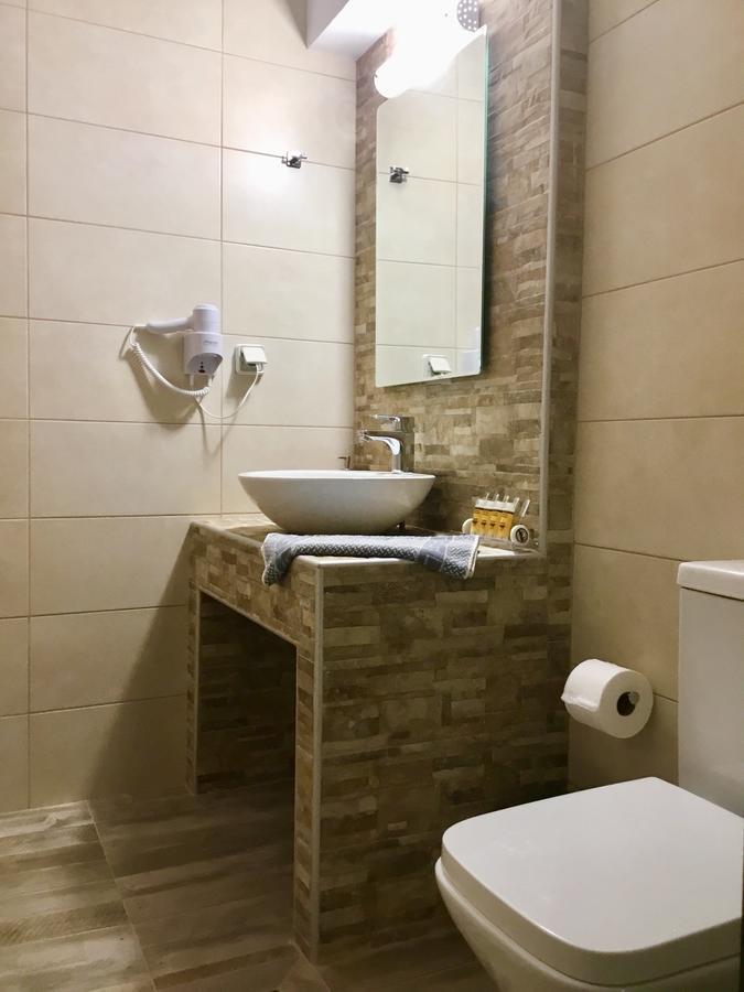 Sinoikismos Kambos Platanos Rooms מראה חיצוני תמונה